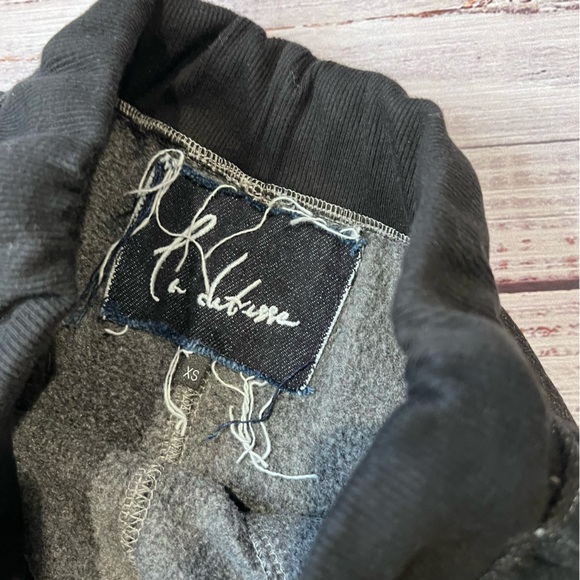 La Detresse Palm Future Black Sweatpants - Picture 4 of 7